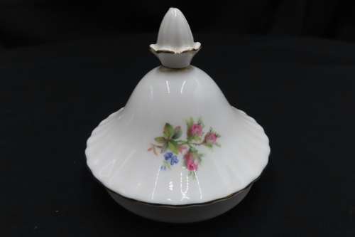 Royal Albert Moss Rose Large Tea Pot Lid.