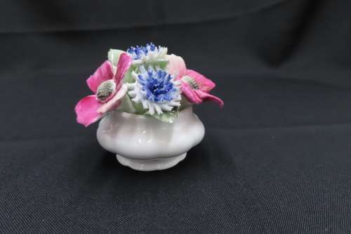 Royal albert `Poppy` Table Flower