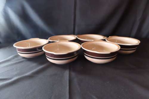 Arabia Finland `Ruija` 24 Piece Dinner Set.    Collection Only!