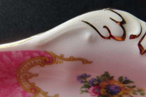 Royal albert `Lady Carlyle`