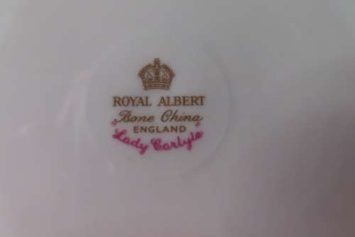 Royal albert `Lady Carlyle`