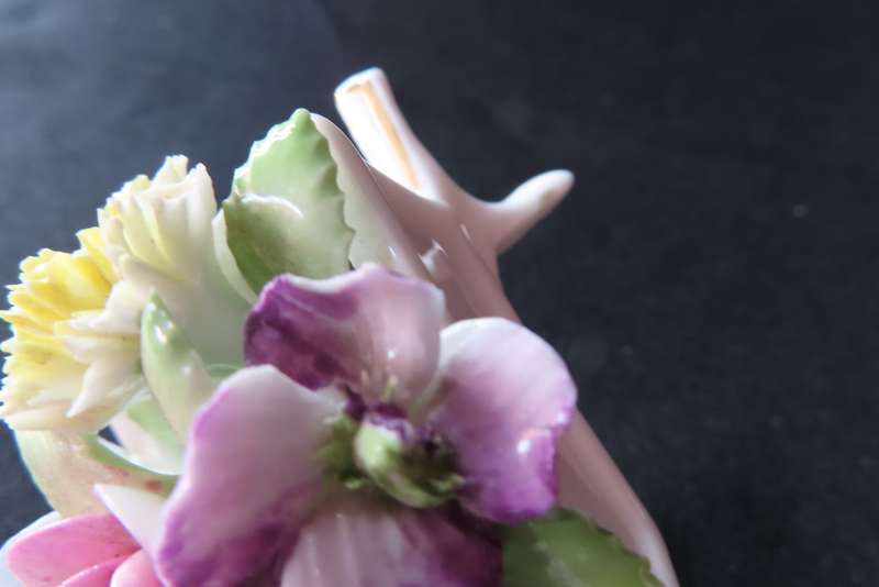 Royal Doulton Miniature Flowerpots x 5