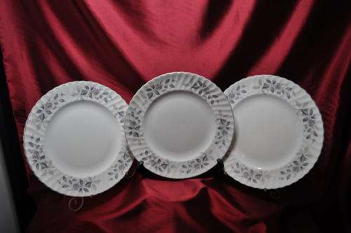 Royal Adderley "Breath o' Spring" Dinner Plates x 3