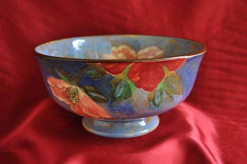 Royal Doulton "Wild Rose" Bowl (D6227)