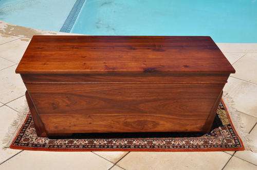 Rosewood Kist  (Collections Only !!!)