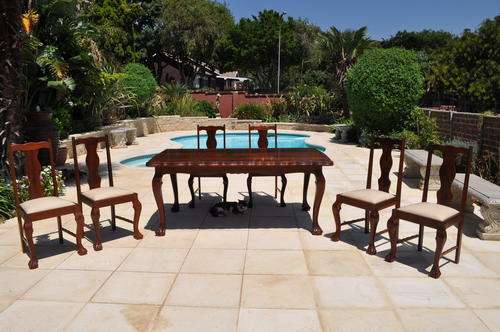 Imbuia Dining Table and Six Chairs (Collections Only !!)
