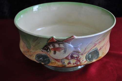 Royal Doulton Rare 1930's Australian Series "The Old Wife" Bowl  ( D 5966 )