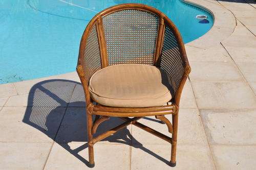 Cane & Wicker Tub/Arm Chair. -- Collections Only!!!!