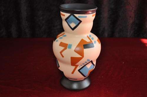 Gouda Art Deco "Regina" Vase