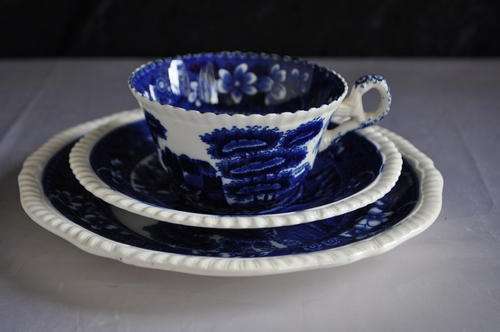 Copeland Spode's Tower England.  --  Trio