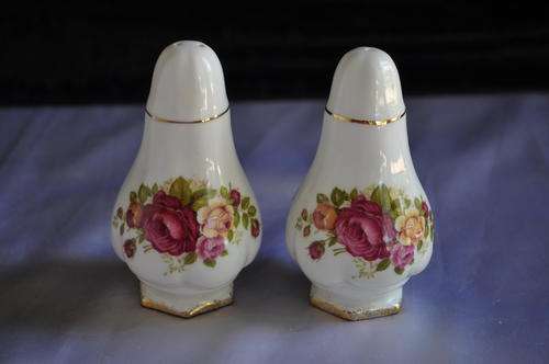 Royal Albert????  Salt & Pepper Shakers