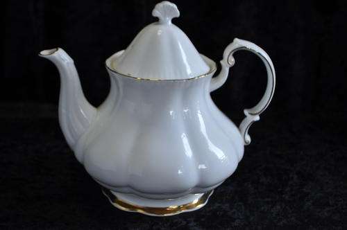 Paragon Tea Pot