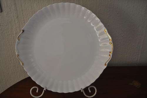 Royal Albert "Val D'or" Cake Plate