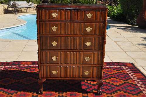 Imbuia Ball & Claw Chest Of Drawers  ----   COLLECTIONS ONLY!!!!