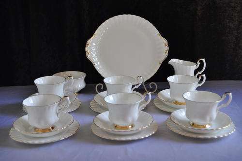 Royal Albert Val D'or 21 Piece Tea Set