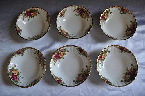 Royal Albert "Old Country Roses" Dessert Bowls x 6