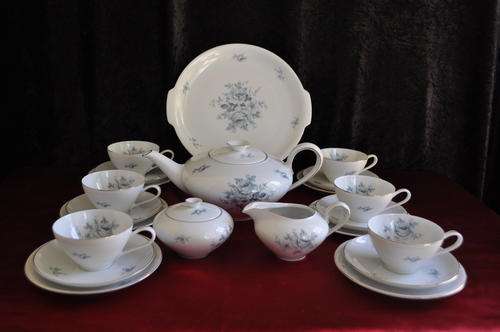 R KPM Krister Germany 22 Piece Tea Set  --  Collection or Courier Please!!
