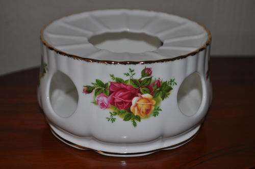 Royal Albert "Old Country Roses"  Tea Pot Warmer