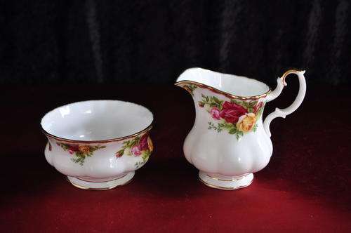 Royal Albert "Old Country Roses" Milk Jug & Sugar Bowl