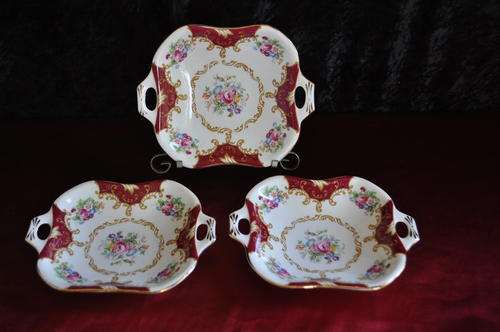 Royal Albert "Canterbury" 3 x Nut/Relish Dishes