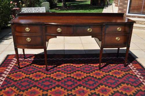 Mahogany Large Bow Fronted 4 Drawer, 1 Cupboard Server  ---   Collections Only!!!