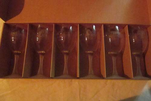 BIG SIX WINE GLASSES