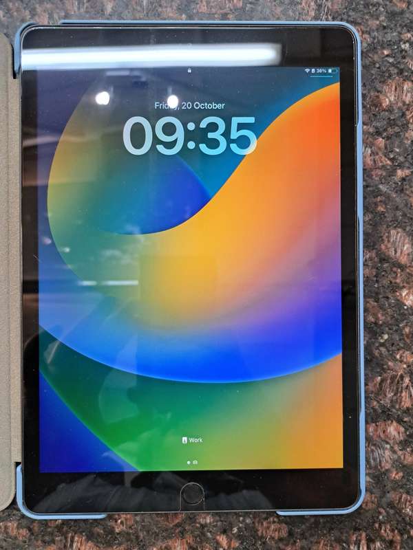 Apple iPad 128GB Wifi Only Gen 7
