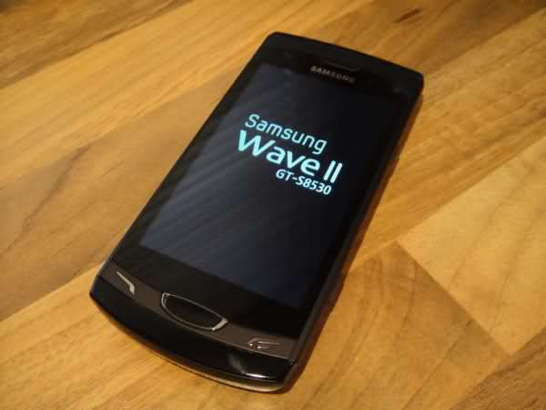 Samsung wave 2 GT-S8530 (BRAND NEW SEALED)