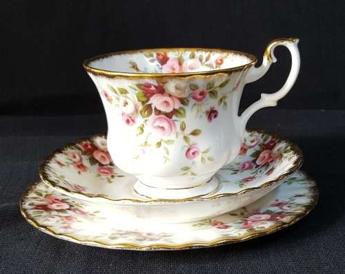 4x Lovely Royal Albert Cottage Garden Trio's /bid per trio