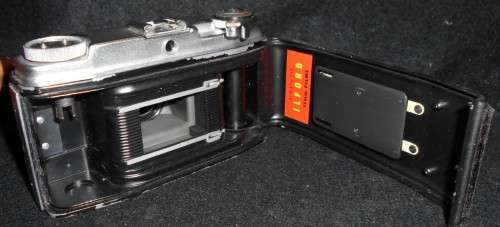 West German ilford Sportsman 35mm Camera with National Hyper Flash Gun