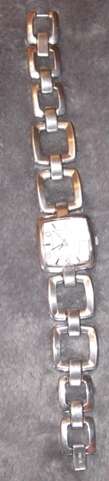 Used but Excellent Condition F2 Fossil ES1780 Ladies Watch