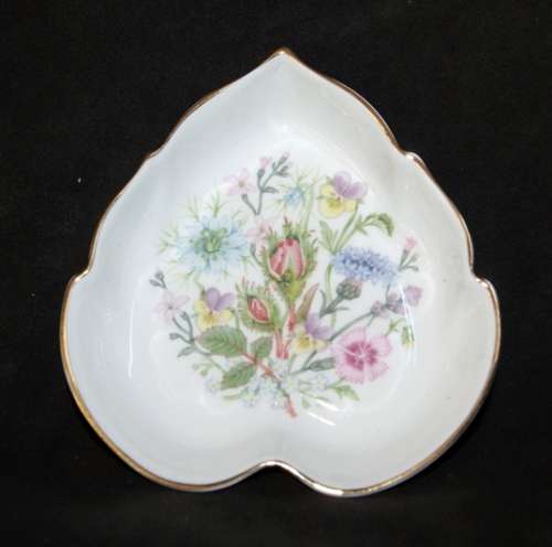 DM84Sale Aynsley Heart Dish "Wild Tudor" @@@ Crazy Low R1 Start