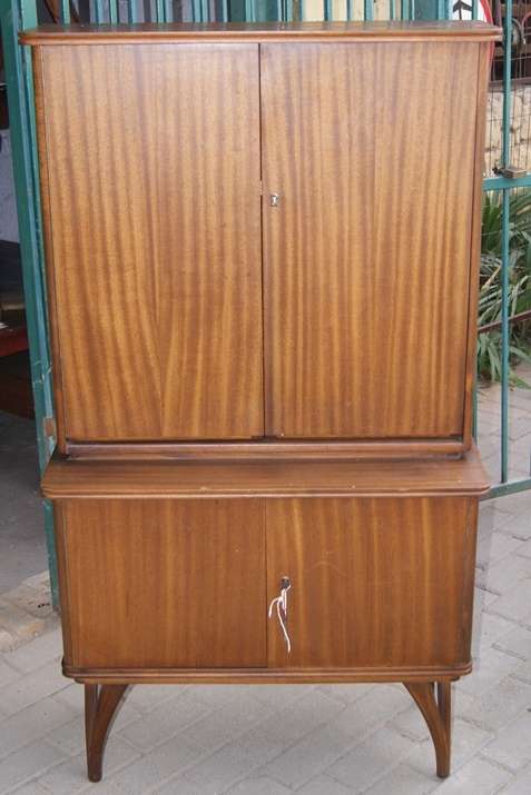 DM84Sale - ICONIC VINTAGE RETRO 1950'S MAHOGANY DRINKS CABINET @@@ CRAZZYYY R1 START