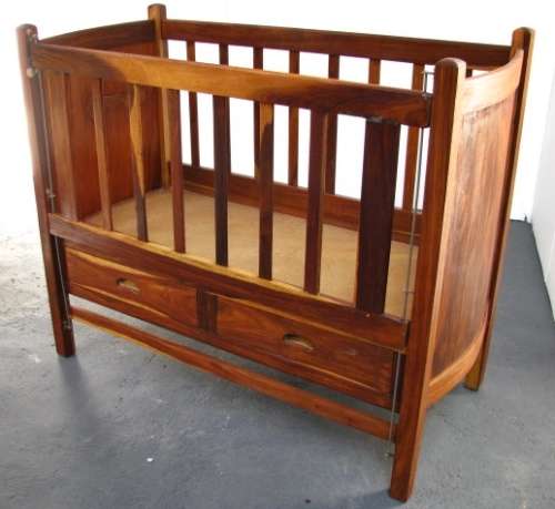 Stunning Kiaat Cot with 2 Drawers @@@ CRAAAAZZYY R1 START (DM84 SALE)