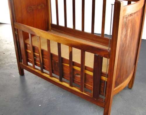 Stunning Kiaat Cot with 2 Drawers @@@ CRAAAAZZYY R1 START (DM84 SALE)