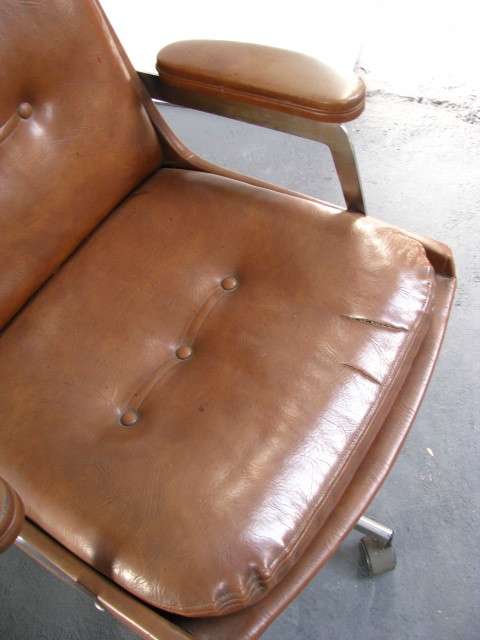 Pleather Office Chair on Castors **FIRST BID WINS!!**