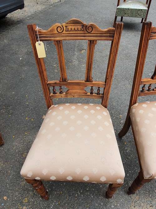 PAIR OF VICTORIAN CHAIRS.