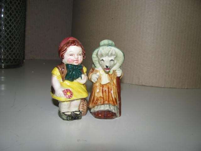 EXTREMELY RARE +*+* OLD LITTLE RED RIDING HOOD & BIG BAD WOLF SALT &PEPPER SET @@ CRAZZY R1 START!!!
