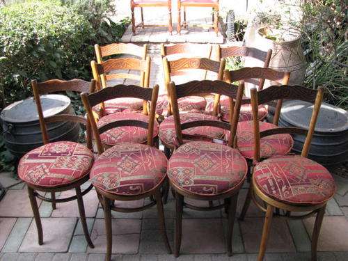 @#% !!! PRICE REDUCED!!!  STUNNING SET OF BENTWOOD CHAIRS WITH REMOVABLE CUSHIONS..... 10 IN SET %#@