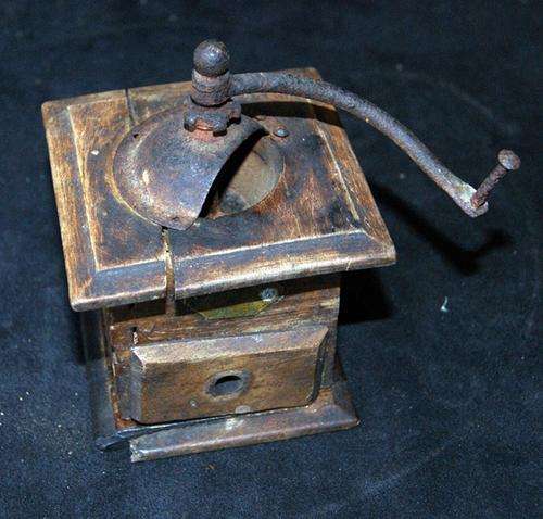 ~*~GORGEOUS ANTIQUE COFFEE GRINDER~*~ @@@ CRAAZZZYYYY R1 START