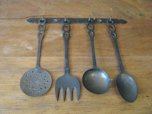 ~*~A  LOVELY SOLID BRASS SET OF UTENSILS WITH STAND FOR HANGING ON WALL~*~