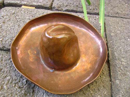 A VERY RARE ITEM......... COPPER COWBOYS STETSON MADE AS A JUICE SQUEEZER.  VERY VERY GOOD ITEM!!!!!
