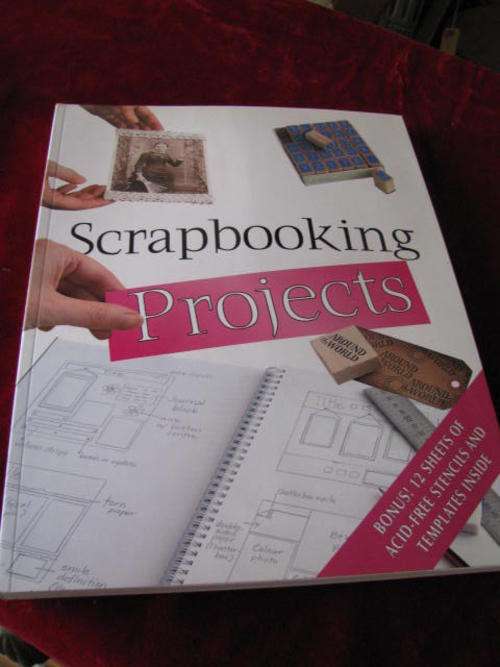 SCRAPBOOKING PROJECTS (AROUND THE WORLD)