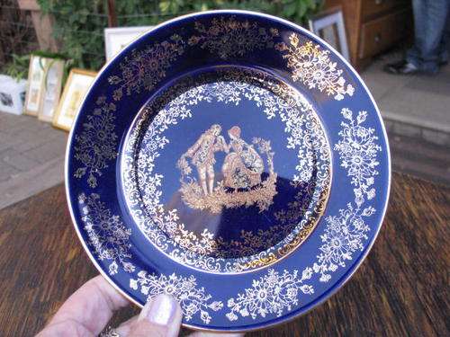 LIMOGES ROYAL BLUE AND GILT DISPLAY PLATE