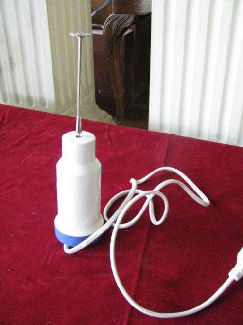 A SUPER ROTONDA MIXER / FROTHER ...WORKING  @ CRRRAAAAZZY R1 START