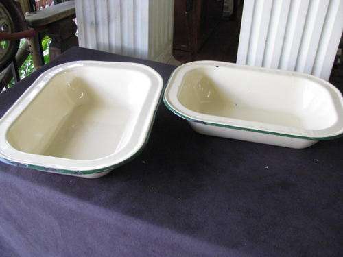 2 X VINTAGE YELLOW ENAMEL RECTANGULAR DISHES...BID PER EACH