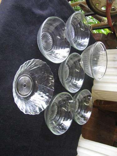 A JOBLOT OF 7 GLASS BOWLS...ALL VINTAGE AND GOOD CONDITION @CRRRAAZZY R1 START