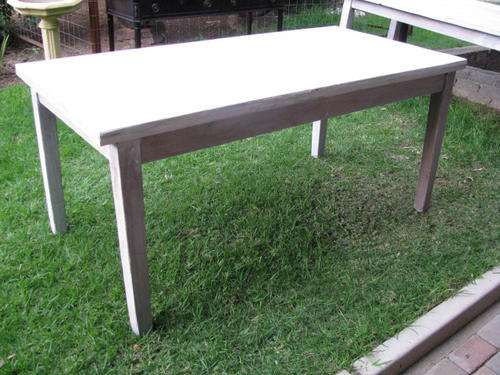 A VINTAGE LIMEWASHED/PAINTED 8 SEATER TABLE....STRUCTURALLY SOUND @CRAZY R1 START