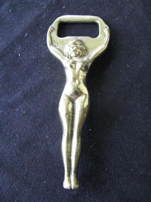 A STUNNING VERY OLD NAKED WOMAN BOTTLE OPENER OF GOOD QUALITY AND UNUSUAL @CRRAAZY R1 START