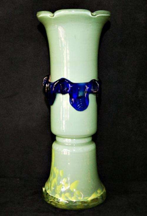STUNNING MURANO GLASS VASE... @@@ CRAZY R1 START
